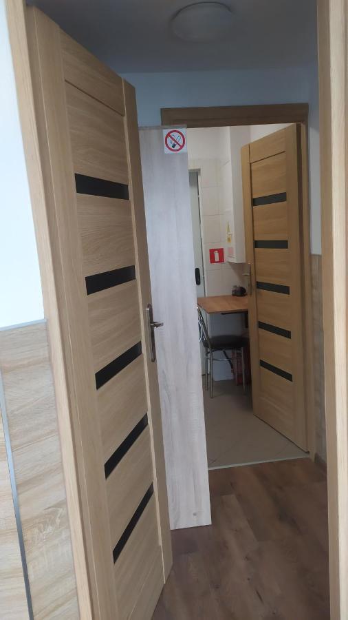 Pokoje Goscinne Z Lazienkami Przy Wroclawiu, Darmowy Parking Długotęka Exterior foto